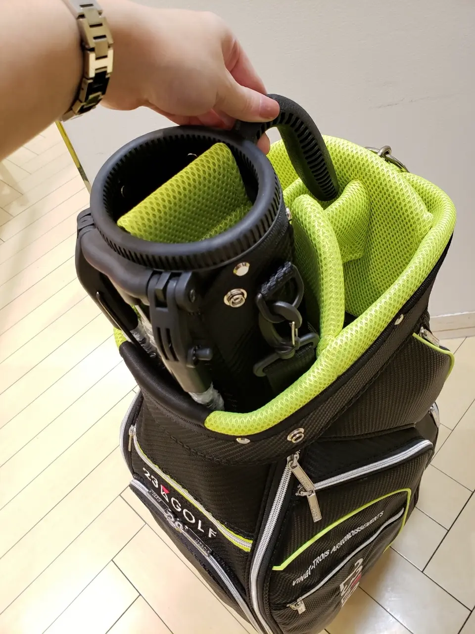 23区GOLF 堀江 コーディネート画像