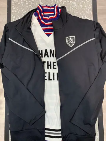 23区GOLF 松屋スタッフ コーディネート画像