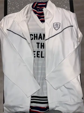 23区GOLF 松屋スタッフ コーディネート画像