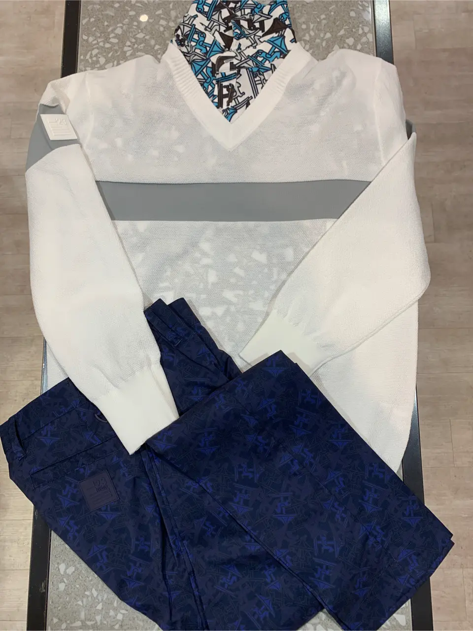 23区GOLF 松屋スタッフ コーディネート画像