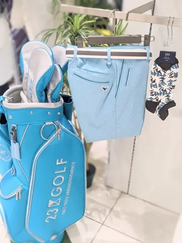 23区GOLF 市川真理子 コーディネート画像