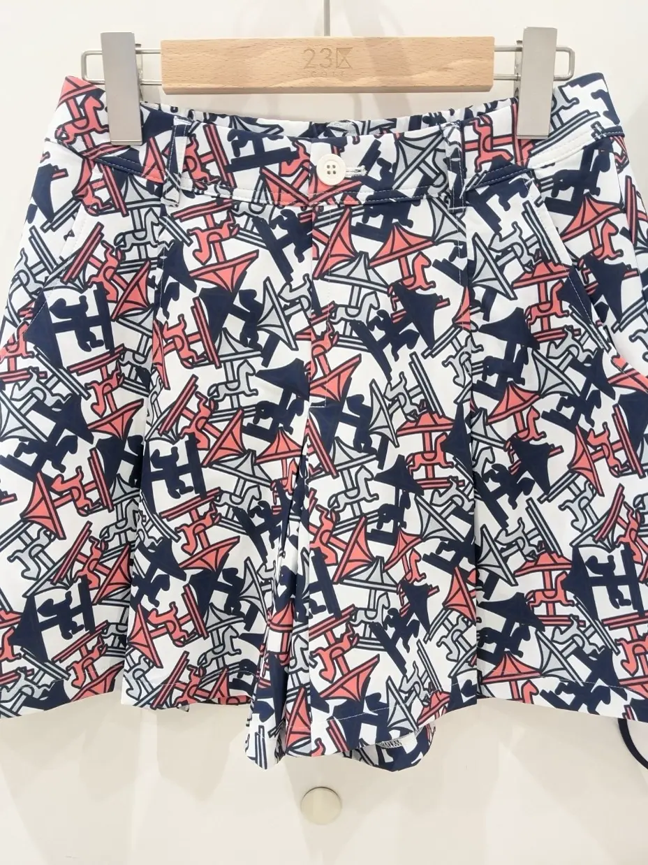 23区GOLF 市川真理子 コーディネート画像