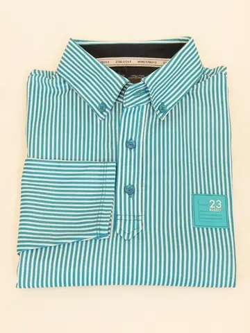 23区GOLF 山下 コーディネート画像