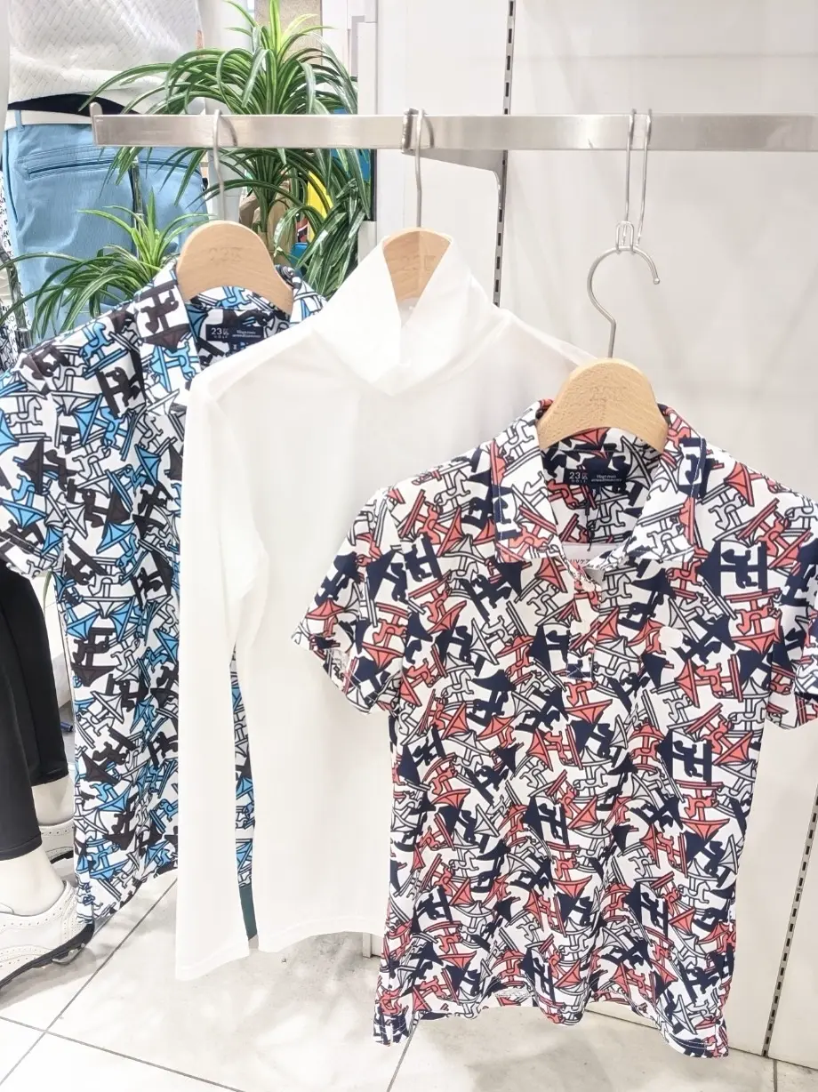 23区GOLF 市川真理子 コーディネート画像