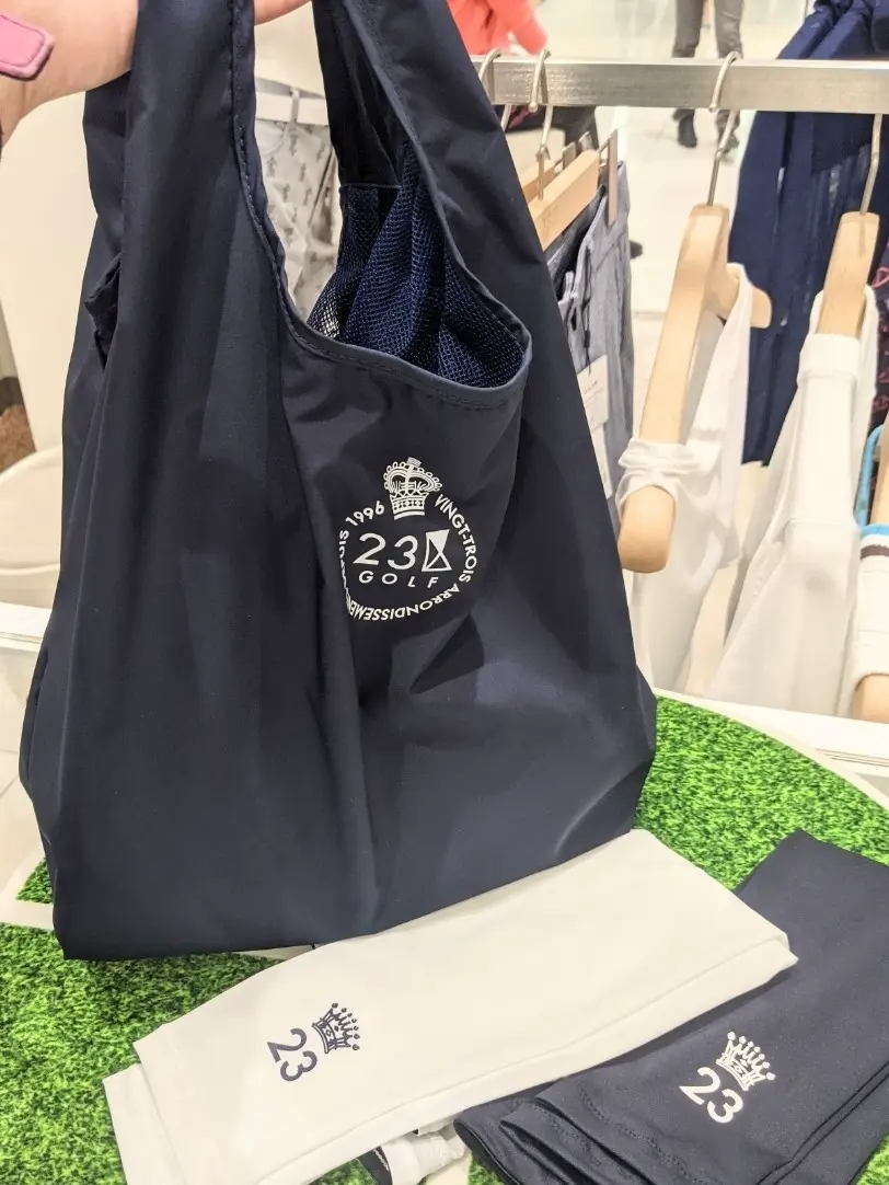 23区GOLF 市川真理子 コーディネート画像