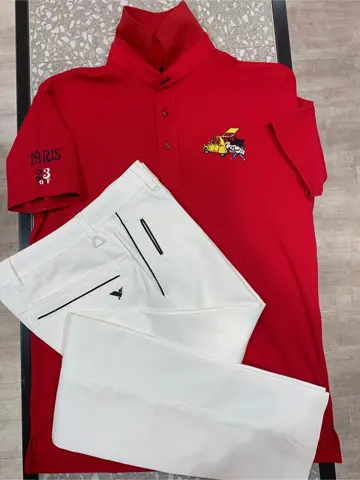 23区GOLF 松屋スタッフ コーディネート画像