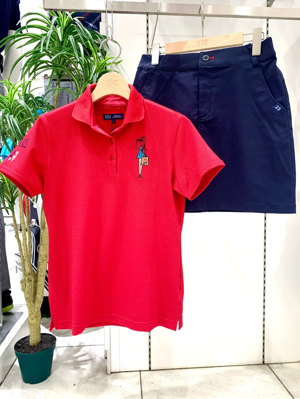 23区GOLF 上野 コーディネート画像