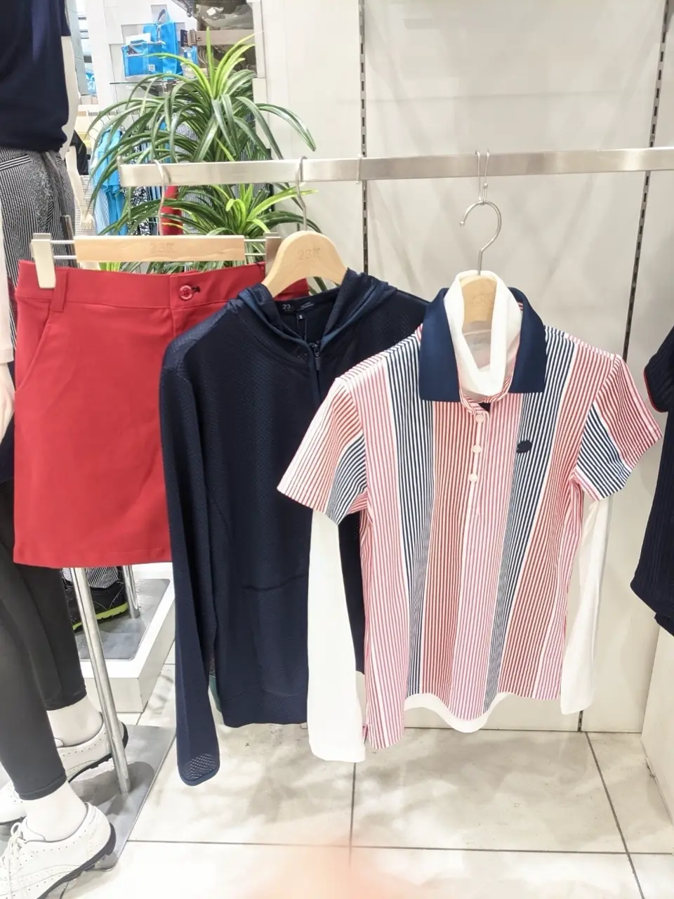 23区GOLF 市川真理子 コーディネート画像