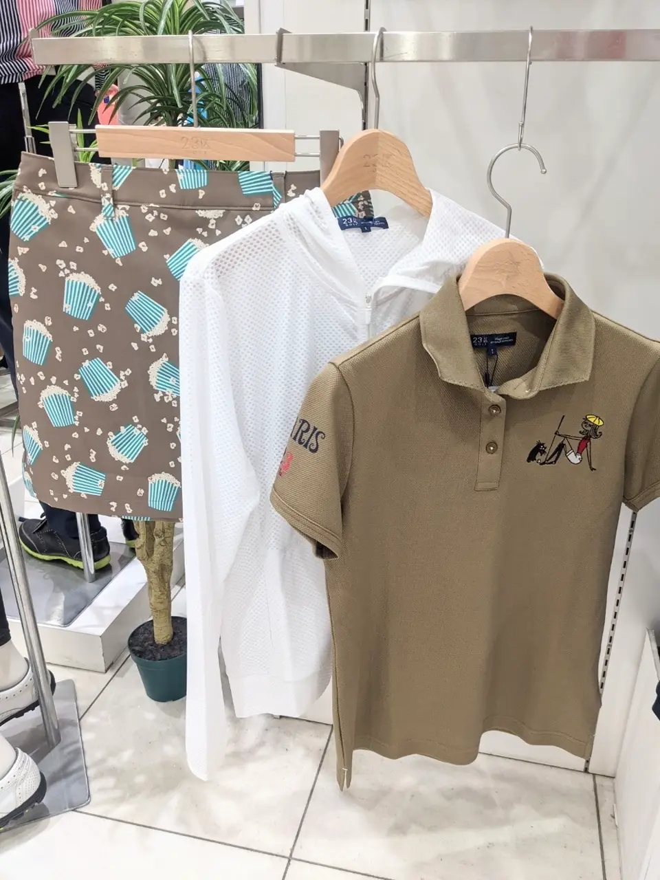 23区GOLF 市川真理子 コーディネート画像