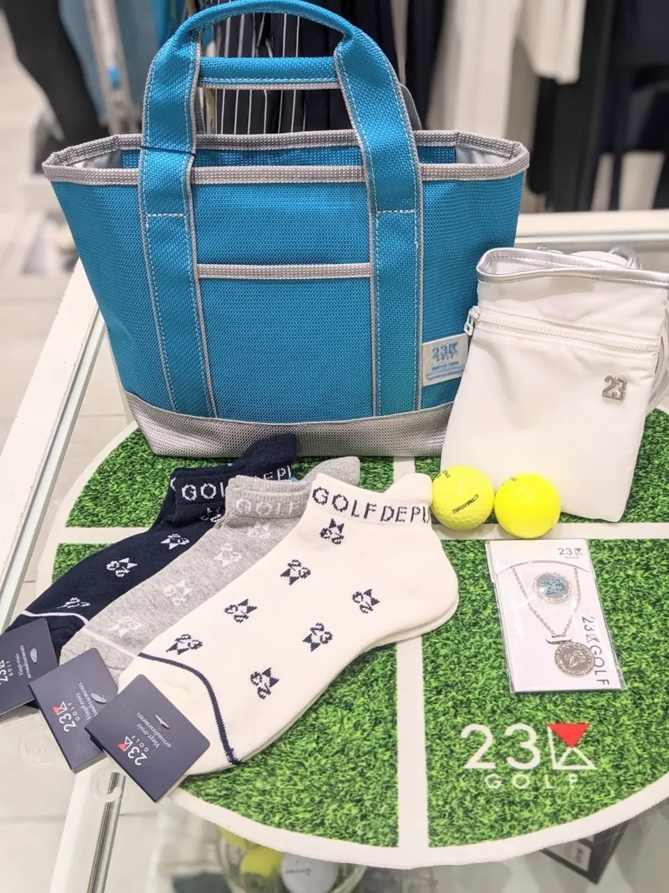 23区GOLF 市川真理子 コーディネート画像