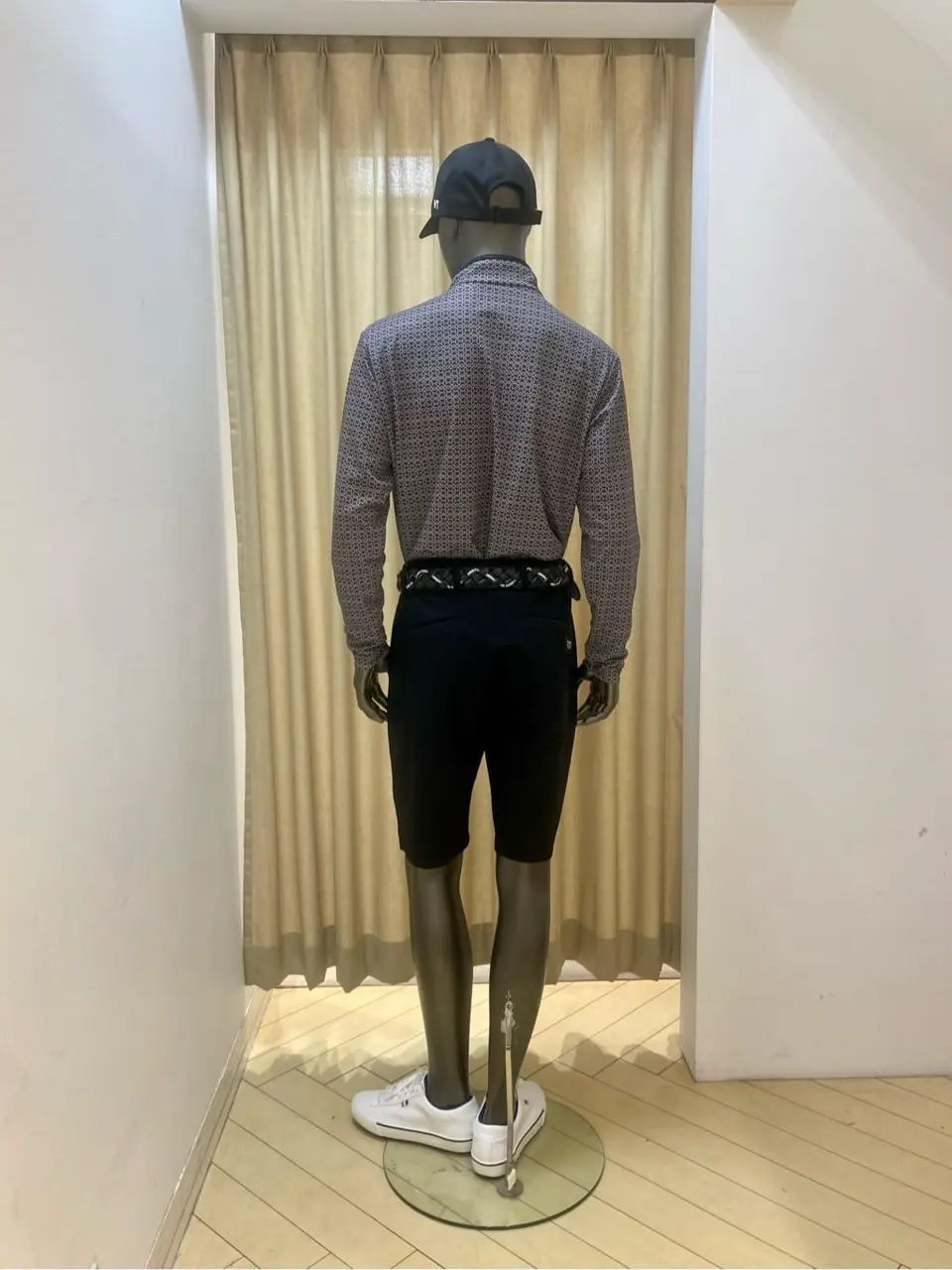 23区GOLF スタッフ コーディネート画像