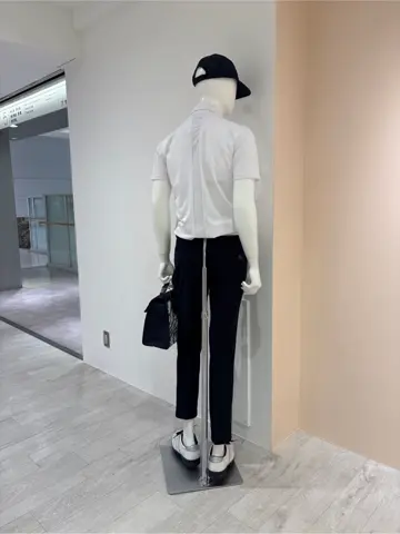 23区GOLF 松屋スタッフ コーディネート画像