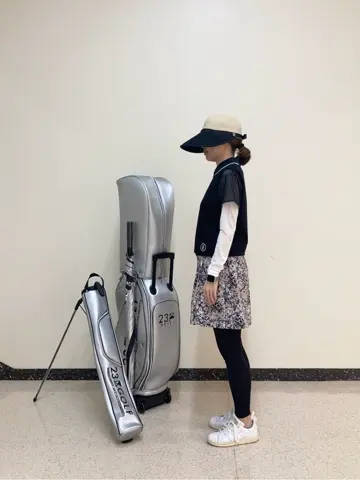 23区GOLF 久米 コーディネート画像