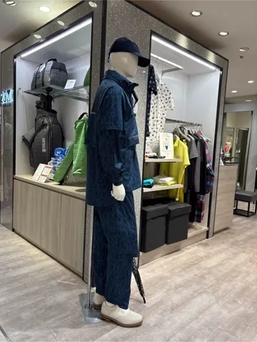 23区GOLF 松屋スタッフ コーディネート画像