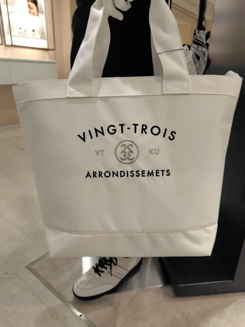 23区GOLF スタッフ コーディネート画像