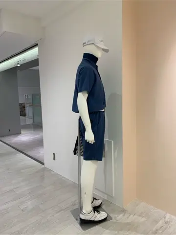 23区GOLF 松屋スタッフ コーディネート画像