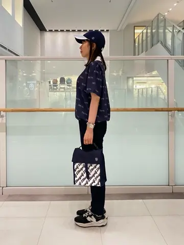 23区GOLF 草野 コーディネート画像