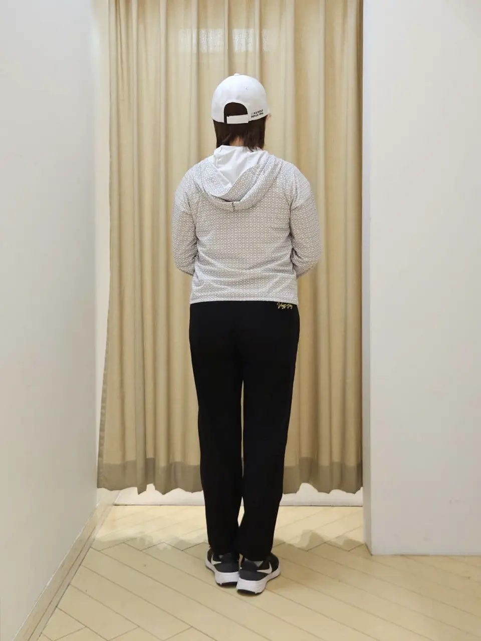 23区GOLF 堀江 コーディネート画像