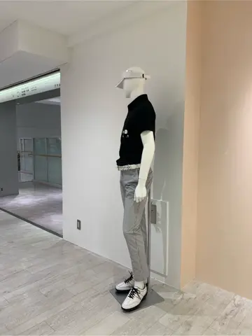 23区GOLF 松屋スタッフ コーディネート画像