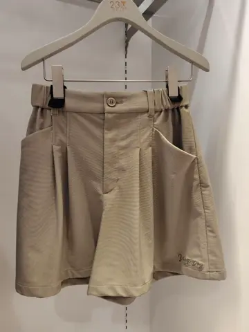 23区GOLF スタッフ コーディネート画像