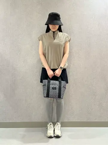 23区GOLF 松尾 コーディネート画像