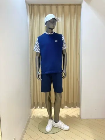 23区GOLF スタッフ コーディネート画像