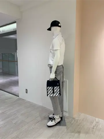 23区GOLF 松屋スタッフ コーディネート画像