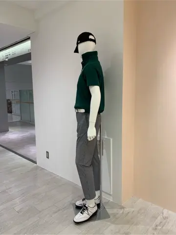 23区GOLF 松屋スタッフ コーディネート画像