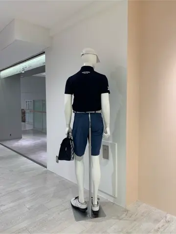 23区GOLF 松屋スタッフ コーディネート画像