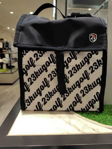 23区GOLF スタッフ コーディネート画像