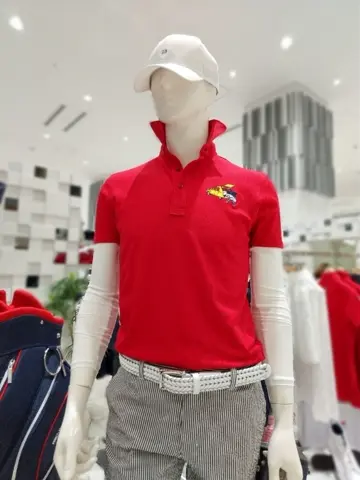 23区GOLF スタッフ コーディネート画像