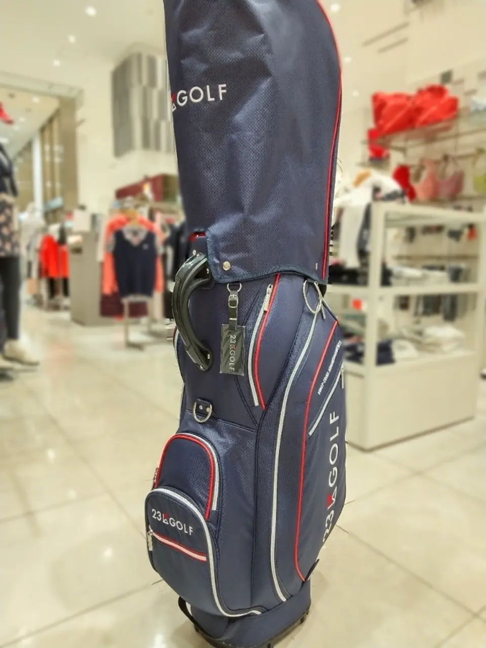 23区GOLF スタッフ コーディネート画像