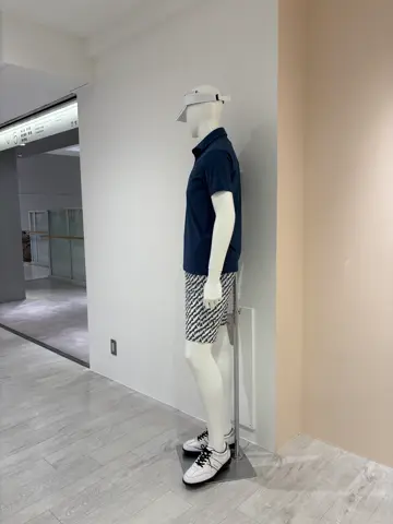 23区GOLF 松屋スタッフ コーディネート画像