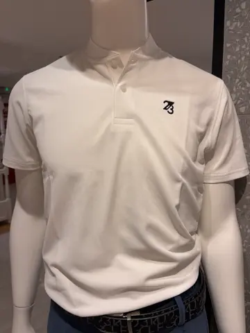 23区GOLF 松屋スタッフ コーディネート画像