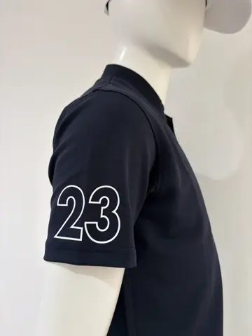 23区GOLF 松屋スタッフ コーディネート画像