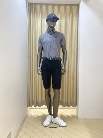 23区GOLF スタッフ コーディネート画像