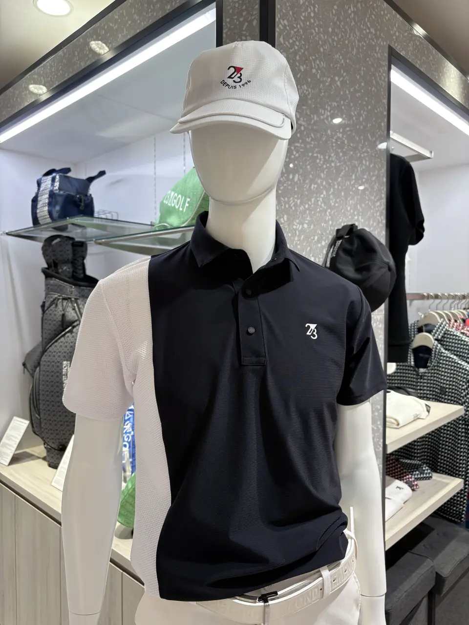 23区GOLF 松屋スタッフ コーディネート画像