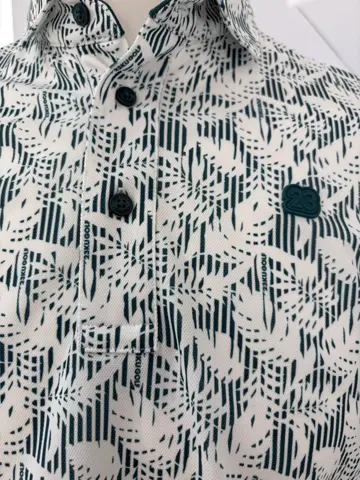 23区GOLF 松屋スタッフ コーディネート画像