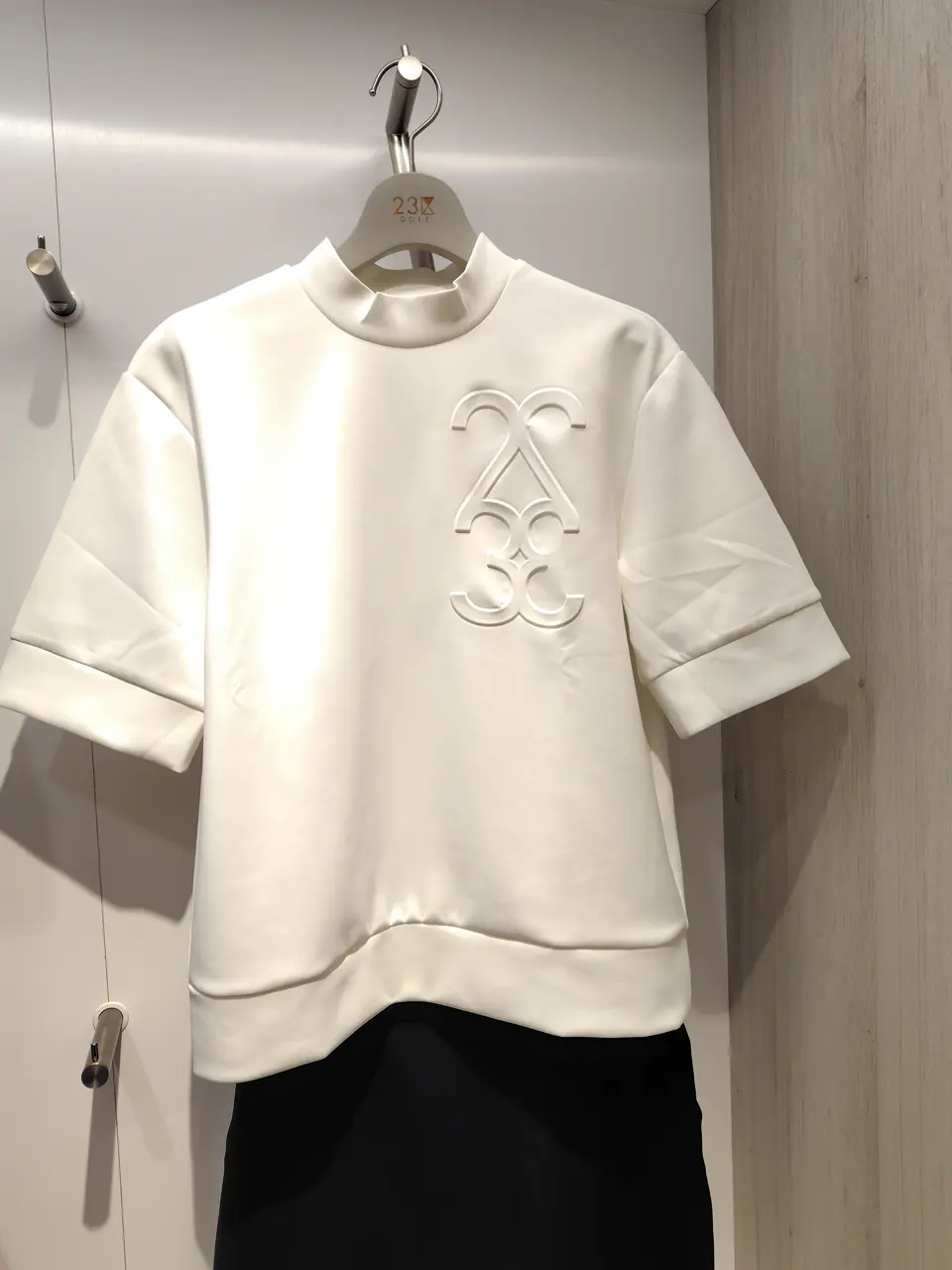 23区GOLF スタッフ コーディネート画像