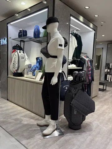 23区GOLF 松屋スタッフ コーディネート画像