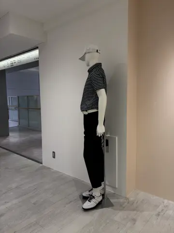 23区GOLF 松屋スタッフ コーディネート画像