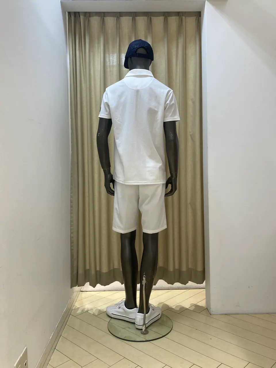 23区GOLF スタッフ コーディネート画像