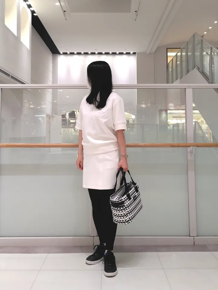 23区GOLF スタッフ コーディネート画像