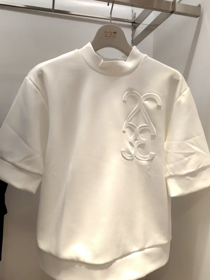 23区GOLF スタッフ コーディネート画像