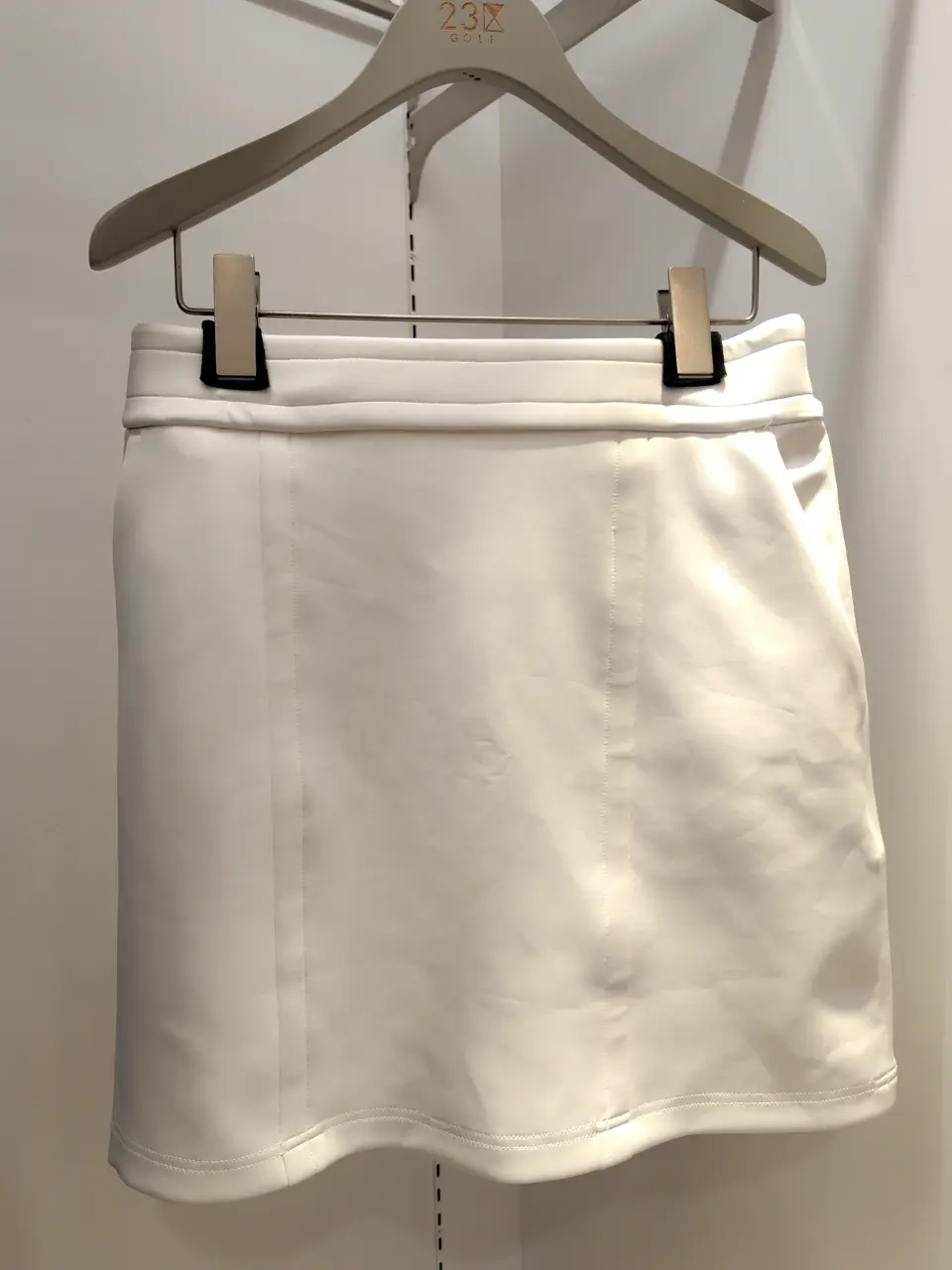 23区GOLF スタッフ コーディネート画像