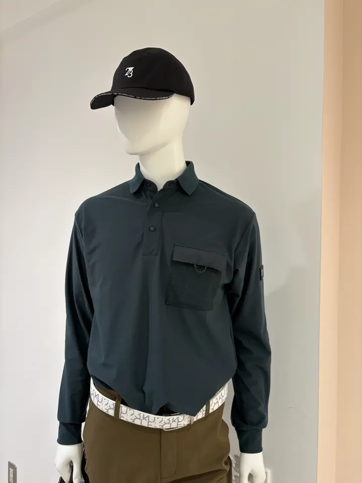 23区GOLF 松屋スタッフ コーディネート画像