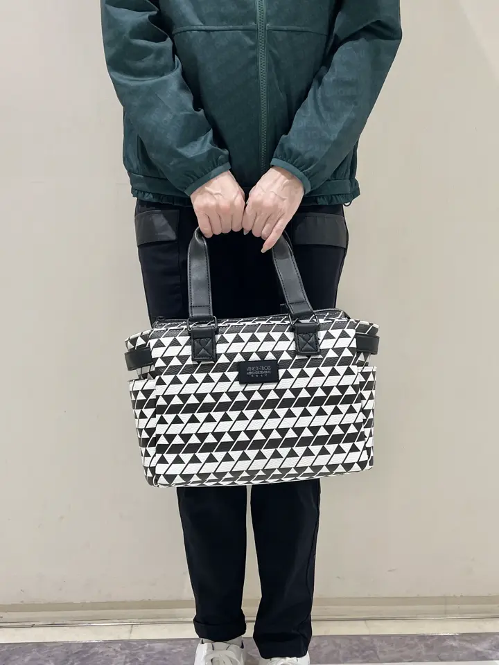 23区GOLF 松山 コーディネート画像