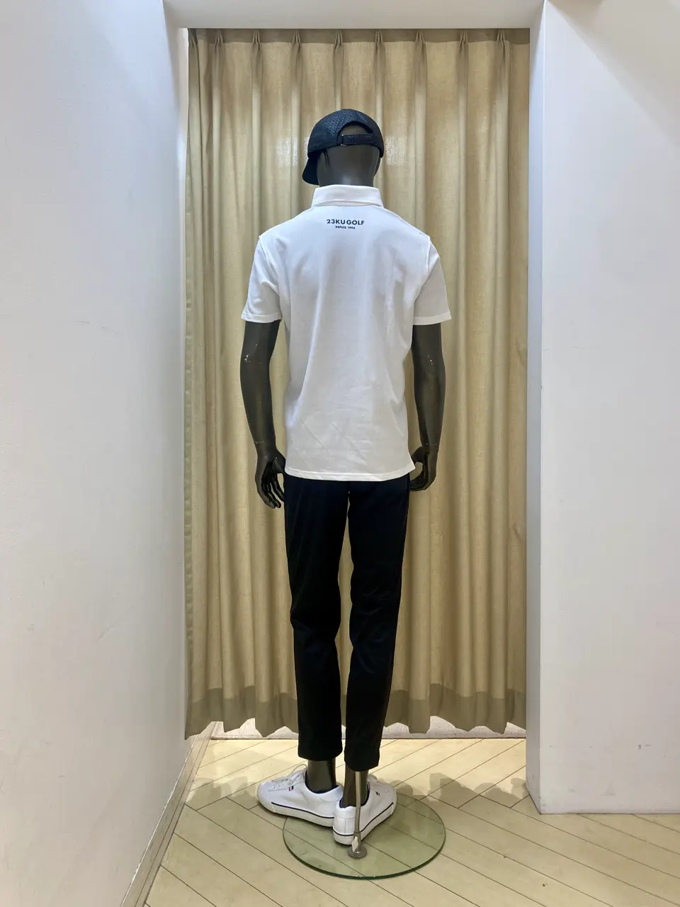 23区GOLF スタッフ コーディネート画像