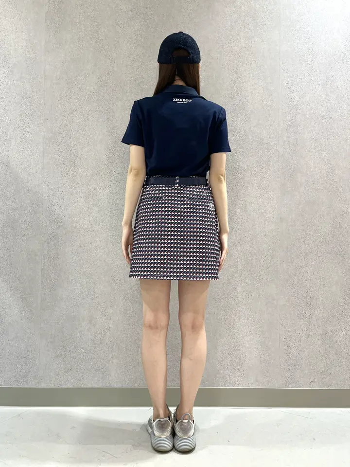 23区GOLF 松尾 コーディネート画像