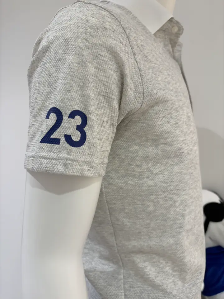 23区GOLF 松屋スタッフ コーディネート画像